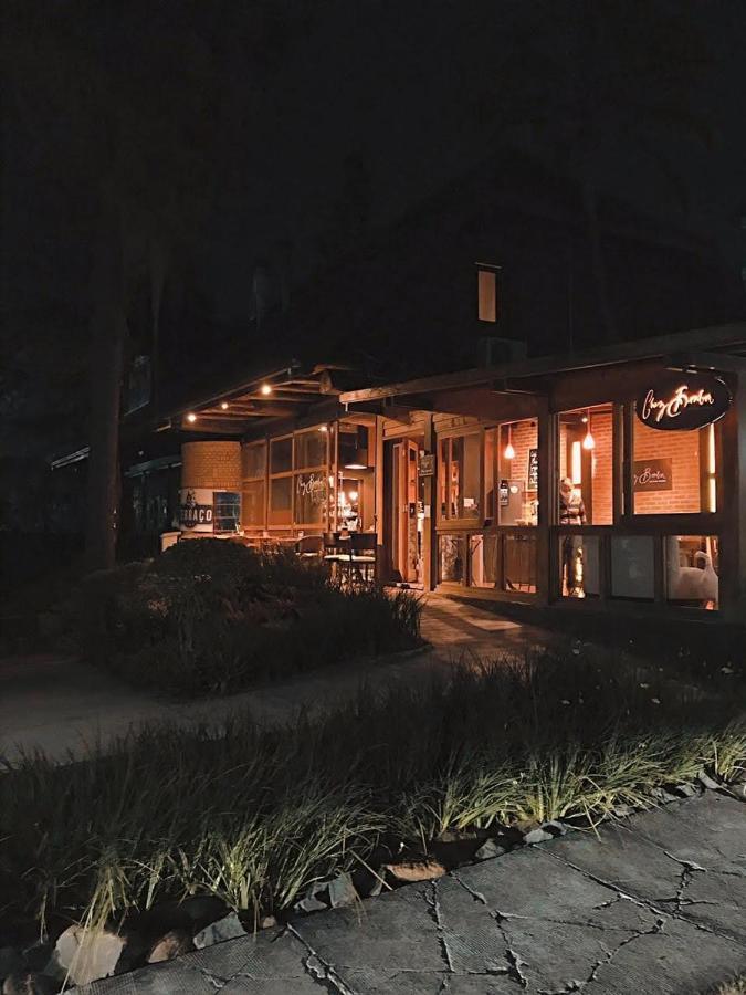 Live Suites Itaipava Eksteriør bilde